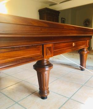 billard fran&ccedil;ais Louis XVI de marque Breton